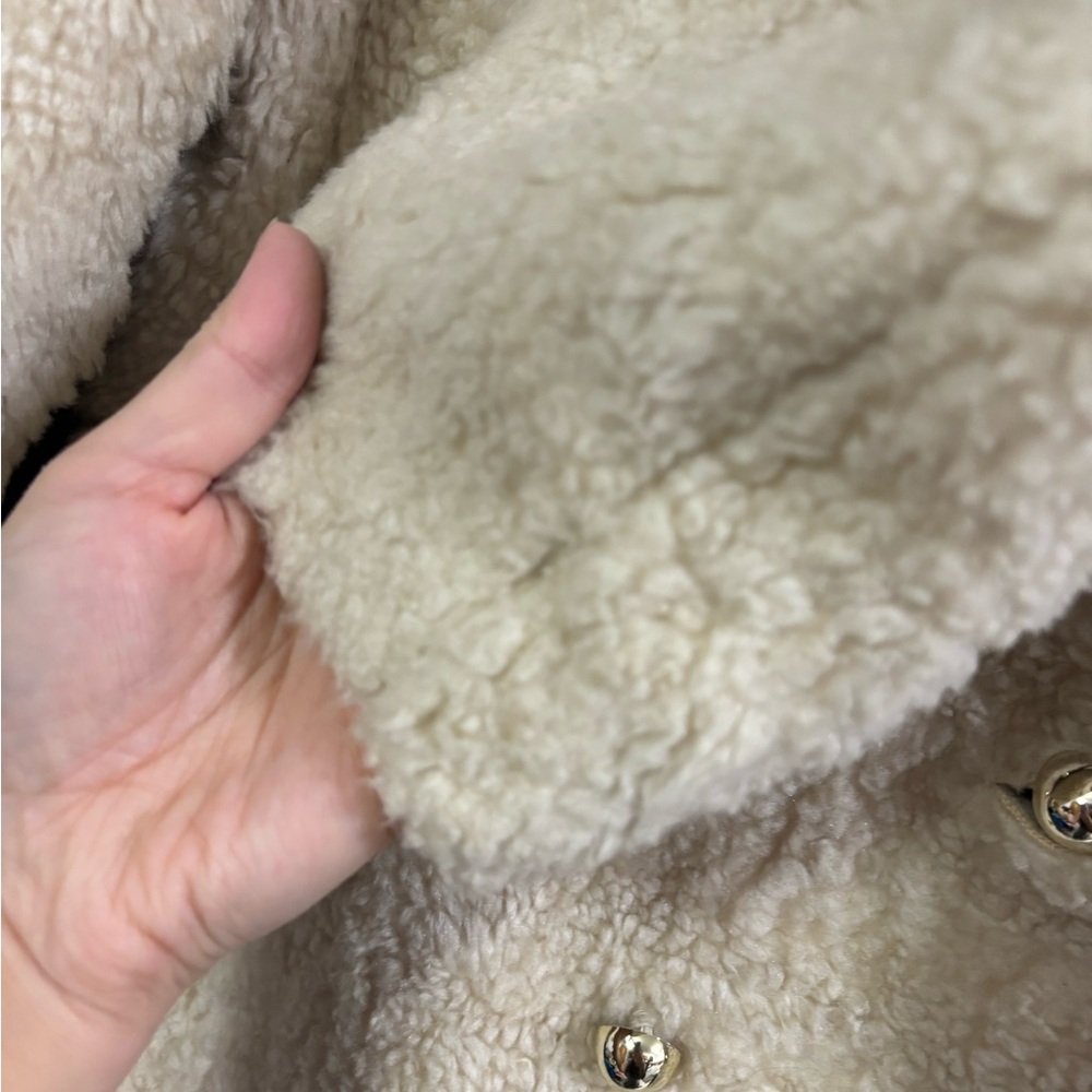 Clinard’s Goldsboro Elegant Cream Double-Breasted Women's Coat - Picture 4 of 14